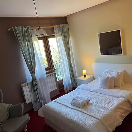 Villa Cyrlanka